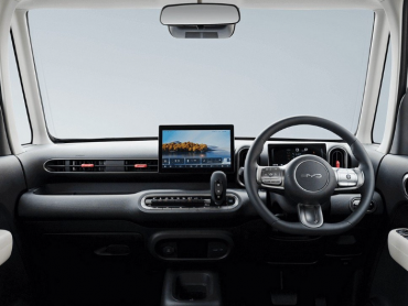 比亚迪首款纯电K-Car“RACCO”内饰公布 采用“海洋美学”设计