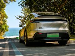 特斯拉Model Y L获澳大利亚上市许可 上海超级工厂出口步伐提速