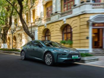 广汽丰田铂智7发布会定档3月29日 搭鸿蒙座舱