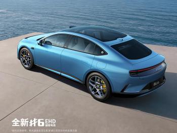 史上最大smart车型！精灵6号轿车蓝色外观公布