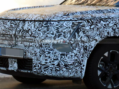 现代最畅销SUV车型2027款途胜路测谍照首度曝光 采用隐藏式门把手引领设计新风潮